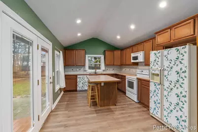 172 New Street, Galesburg, MI 49053 - Photo 6