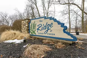 205 Ridgeview Dr, Battle Creek, MI 49015 - Photo 2