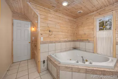 623 Lennon Lane, Gladwin, MI 48624 - Photo 20