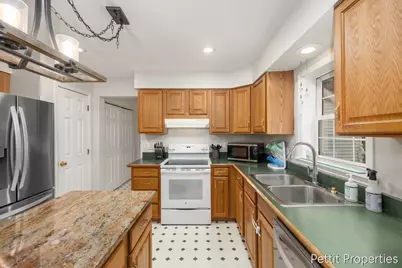 623 Lennon Lane, Gladwin, MI 48624 - Photo 6