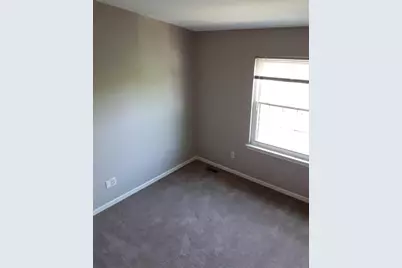 38640 Evonshire, Farmington Hills, MI 48331 - Photo 10