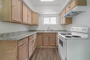 612 N Walnut St, Lansing, MI 48933 - Photo 16