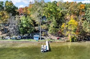 2307 Tecumseh Dr, Brooklyn, MI 49230 - Photo 2