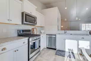 1309 Waterpoint Ct, Whitehall, MI 49461 - Photo 16