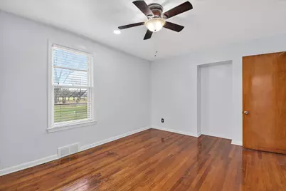 18759 Huntington Avenue, Harper Woods, MI 48225 - Photo 30