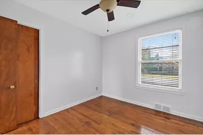 18759 Huntington Avenue, Harper Woods, MI 48225 - Photo 28