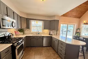 15290 Canary Dr, Grand Haven, MI 49417 - Photo 6