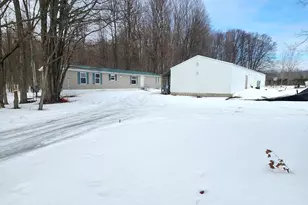 2332 W Houghton Lake Rd, Lake City, MI 49651 - Photo 4