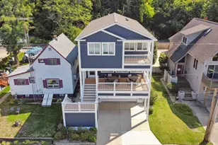 622 Vine St, Saint Joseph, MI 49085 - Photo 1