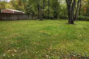 936 James St, Plainwell, MI 49080 - Photo 24