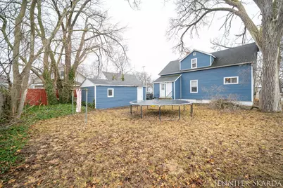 296 W Larch Avenue, Muskegon, MI 49441 - Photo 8