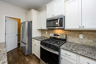 7194 Waltham Dr, Kalamazoo, MI 49009 - Photo 18