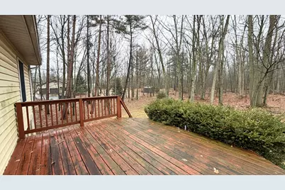 7585 Tree Top Lane, Pigeon, MI 48755 - Photo 100