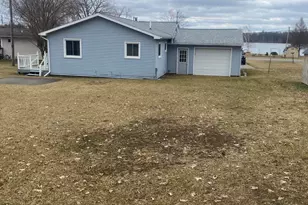 221 Rasmussen Dr, Trufant, MI 49347 - Photo 2