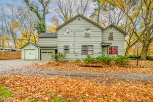 1298 Colfax Ave, Benton Harbor, MI 49022 - Photo 2