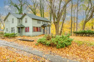 1298 Colfax Ave, Benton Harbor, MI 49022 - Photo 1