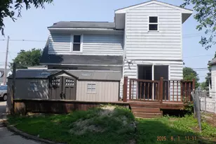 107 North Lakeview Ave, Sturgis, MI 49091 - Photo 4