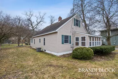 723 N Washington Street, Lowell, MI 49331 - Photo 4