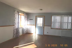 108 Hill St, Dowagiac, MI 49047 - Photo 2