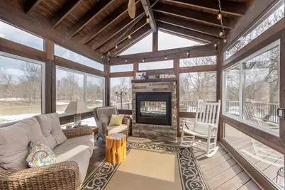 575 E Maple Road, Milford, MI 48381 - Photo 22