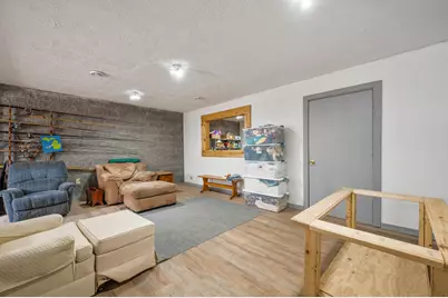 18470 195th Ave, Big Rapids, MI 49307 - Photo 8