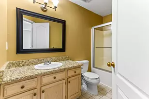 4912 Ashley Ln, Waterford, MI 48329 - Photo 22