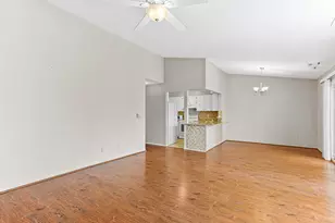 4912 Ashley Ln, Waterford, MI 48329 - Photo 18