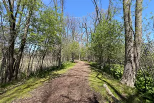 4912 Ashley Ln, Waterford, MI 48329 - Photo 44