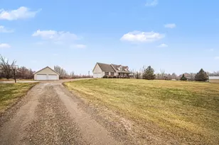 10487 Territorial Rd, Munith, MI 49259 - Photo 2