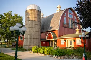 2681 Hadley Rd, Lapeer, MI 48446 - Photo 2