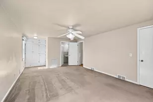 576 Golfview Blvd, Birmingham, MI 48009 - Photo 20