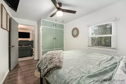 483 Kenwood Street NE, Grand Rapids, MI 49505 - Photo 12