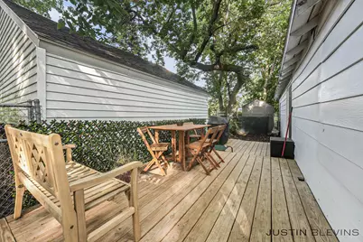 483 Kenwood Street NE, Grand Rapids, MI 49505 - Photo 20