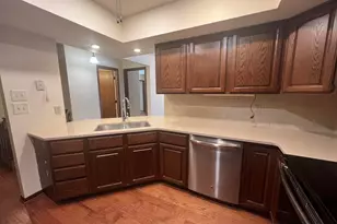 2253 Edington Dr SE, Grand Rapids, MI 49508 - Photo 4