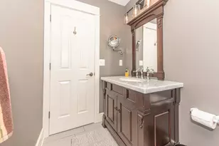 2570 Andrew Thomas Trl, Ann Arbor, MI 48103 - Photo 70