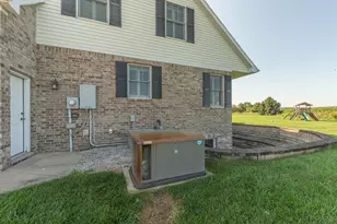 2570 Andrew Thomas Trl, Ann Arbor, MI 48103 - Photo 96