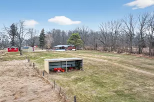 3465 E Bacon Rd, Hillsdale, MI 49242 - Photo 46