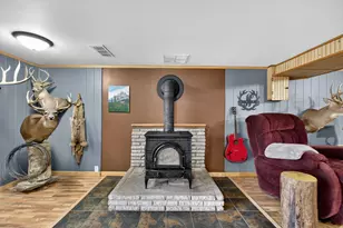 3465 E Bacon Rd, Hillsdale, MI 49242 - Photo 32