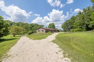 48316 Co Rd 384, Grand Junction, MI 49056 - Photo 4