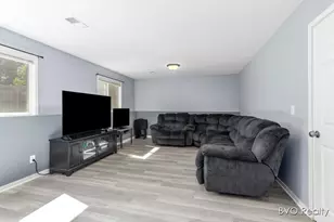 15448 Meadowlark Dr, Grand Haven, MI 49417 - Photo 16