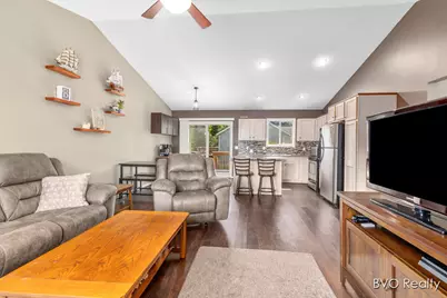 15448 Meadowlark Drive, Grand Haven, MI 49417 - Photo 4