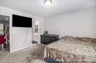 4061 Tributary Dr, Holland, MI 49424 - Photo 14