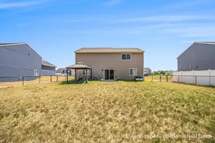 4061 Tributary Dr, Holland, MI 49424 - Photo 26