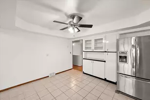 3858 Hughes Dr, Warren, MI 48092 - Photo 20