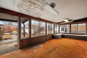 3858 Hughes Dr, Warren, MI 48092 - Photo 48