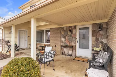 630 Archwood Drive, Ann Arbor, MI 48103 - Photo 2