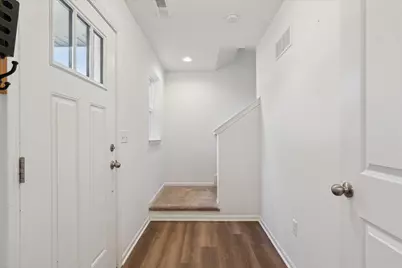 525 Jenny Way, Brighton, MI 48116 - Photo 6