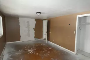 1968 Colfax Ave, Benton Harbor, MI 49022 - Photo 28