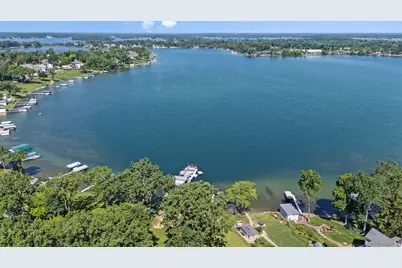 2330 N Pine Center Drive, West Bloomfield, MI 48323 - Photo 62