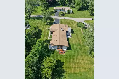 2330 N Pine Center Drive, West Bloomfield, MI 48323 - Photo 46